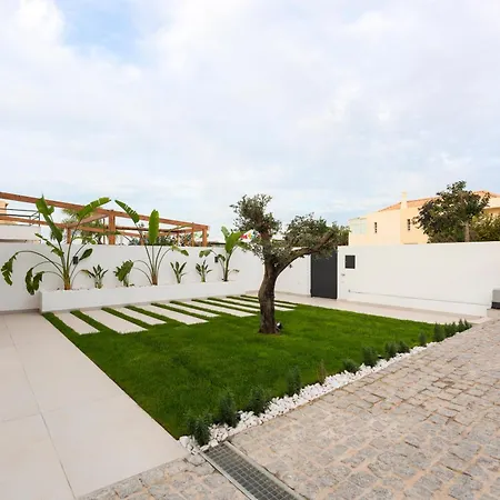 41 - Private Airport, Beach&city Center