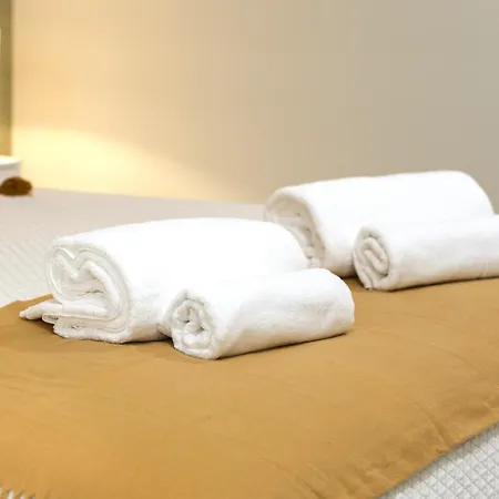 Maison d'hôtes 41 - Private Airport, And Center