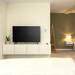 41 - Private Airport, And Center 4* فارو